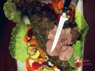 Баранина нога в м'ятному паніровці