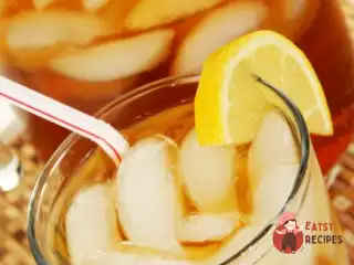 Лимонно-м'ятний крижаний чай