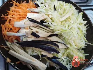 Крок 5: Фунчоза з овочами