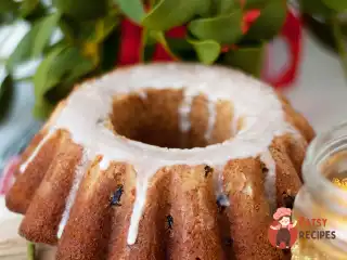 Новорічний імбирний кекс із сушеною журавлиною