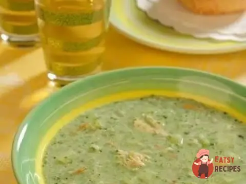 Вершковий суп зі шпинатом