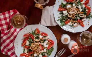 Салат З Мідіями Та Кедровими Горішками
