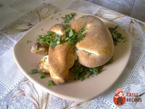 Курячі гомілки у листковому тесті