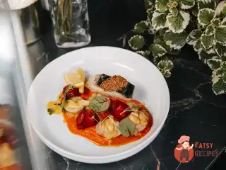 Волзький сом із соусом ромеско