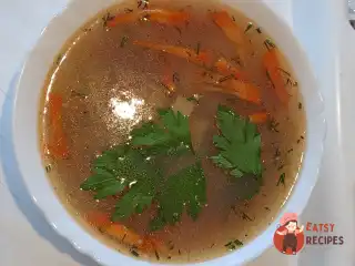 Юшка з двох видів риби