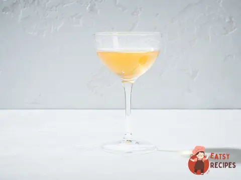 Коктейль Yuzu Spritz