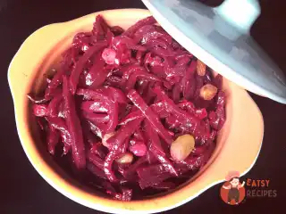 Салат з буряком та кмином