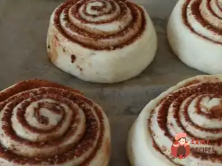 Синнабони з корицею