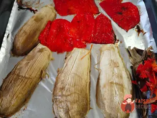 Крок 7: Салат з куркою, печеними баклажанами, перцем та рукколою