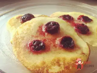 Млинці з чорницею