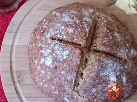 Традиційний ірландський содовий хліб