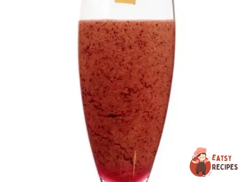 Чорничний коктейль з імбиром та шампанським