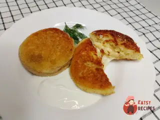 Крок 10: Картопляні зрази з сиром