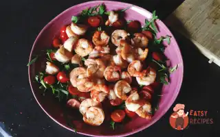Салат З Креветками, Руколою Та Помідорами Чері