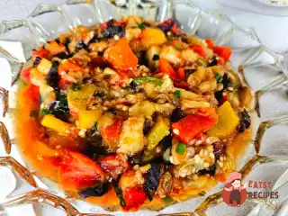 Теплий салат із печених овочів