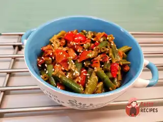 Овочеве рагу з ковбасою