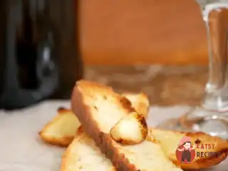 Хліб із печеним часником