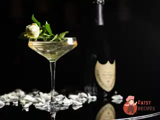 Коктейль "Фейхоа Шампань"