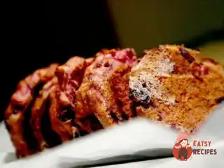 Сирні коржі з вишнею без цукру
