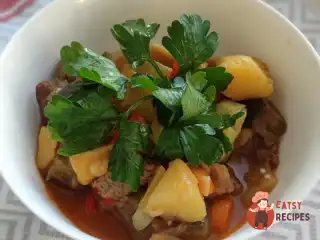 Овочеве рагу з яловичиною