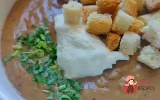 Суп-Пюре З Сушених Лісових Грибів