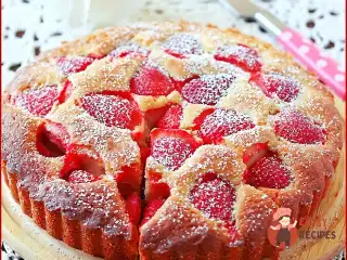 Полуничний пиріг (або будь-які інші фрукти до смаку)