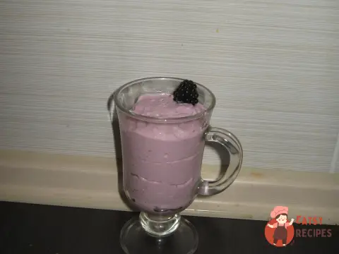 Солодкий сир з ожиною