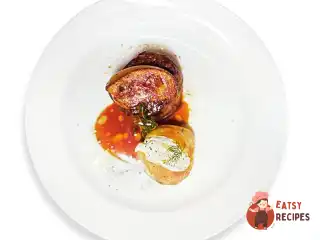 Яловичина Россіні у російському стилі