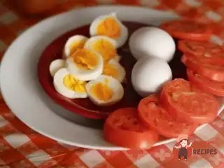 Яйця круто
