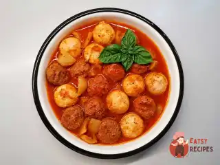 Фрикадельки з овочами