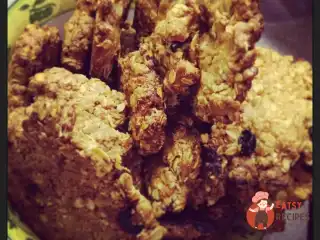 Вівсяне печиво зі шматочками цукатів