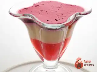 Десерт «Кисільні береги»