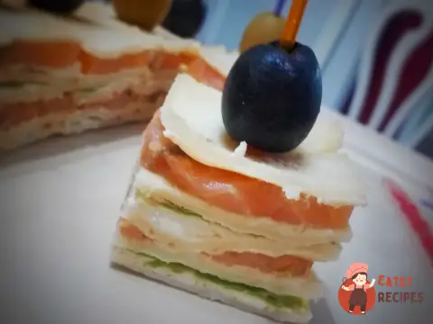 Млинці канапе