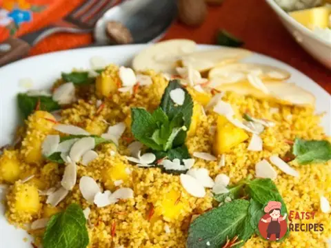 Кускус з манго, м'ятою та куркумою