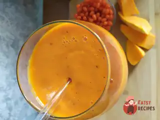 Смузі з гарбуза та обліпихи