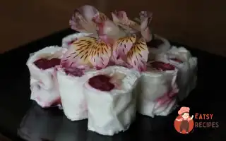Солодкі Роли З Вишнею Та Бананом