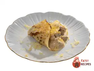 Царські млинці з куркою та грибами