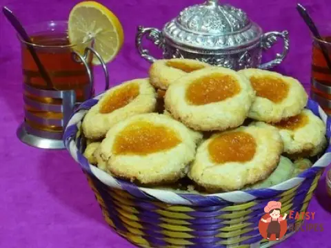 Печиво до чаю з абрикосовим джемом