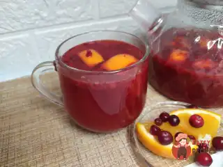 Домашній чай з апельсином і журавлиною