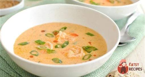 Суп з креветками та селерою