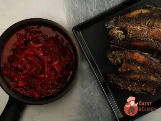 Борщ із карасями