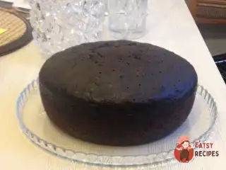 Пишний шоколадний бісквіт у мультиварці