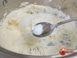 Крок 4: Торт з готових коржів