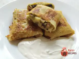 Млинці з картоплею та грибами