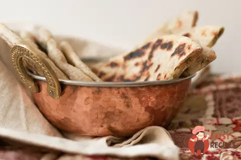 Індійські коржі алу паратха