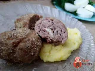 Зрази м'ясні з сиром у духовці