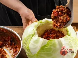 Крок 8: Фарширована капуста з соусом бешамель