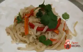 Локшина З Куркою В Соусі Теріяки