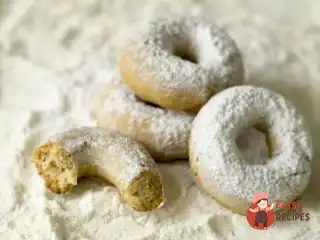 Медові кільця з лимонною цедрою