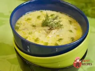 Рибний суп по-кубинськи з картоплею та зеленим горошком